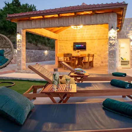 Villa Pajkan *